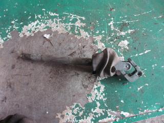 рулевой карданчик Volkswagen Transporter T4 1994, 2.4 л., дизель, МКПП