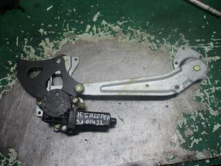 стеклоподъемник электрический задний левый Hyundai Galloper 2 поколение 2000, 2.5 л., дизель, МКПП, внедорожник 5 дв.