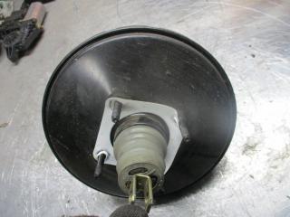 вакуумный усилитель тормозов Mazda 2 1 поколение 2005, 1.3 л., бензин, МКПП, хетчбэк 5 дв., 4S612B195MA