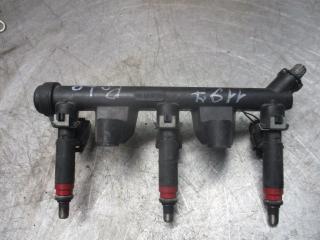 форсунка Volkswagen Polo 4 поколение 2005, 1.2 л., бензин, МКПП, хетчбэк 5 дв., 03D906031C