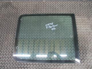 стекло кузовное боковое левое Peugeot Partner 1 поколение (M49) 1997, 1.9 л., дизель, МКПП, фургон