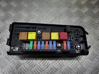 блок предохранителей Opel Vectra C 2005, 2.2 л., бензин, МКПП, универсал, 13187505