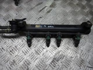 форсунка Volkswagen Golf 4 поколение 2002, 1.6 л., бензин, 037906031AA.AKL