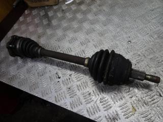 полуось передняя левая (приводной вал, ШРУС) Volkswagen Golf 3 поколение 2000, 1.6 л., бензин