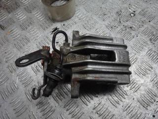 суппорт задний правый Volkswagen Golf 4 поколение 2006