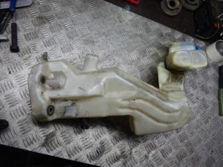 бачок омывателя Audi A4 B6 2003, 2.5 л., МКПП, универсал, 8E0955453AQ, 8E9955451AC