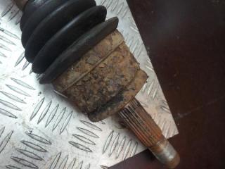 полуось передняя правая (приводной вал, ШРУС) Mitsubishi Colt 6 поколение (Z20/Z30) 2006, 1.5 л., бензин