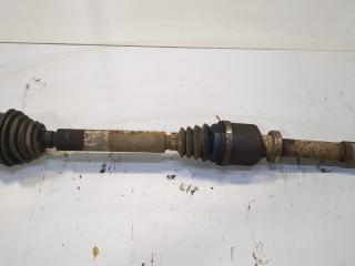 полуось передняя правая (приводной вал, ШРУС) Renault Laguna 2 поколение 2005, 2.0 л., F4R 715, бензин, АКПП, серебристый, 8200387522