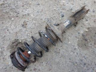 стойка передняя правая Volkswagen Polo 3 поколение [рестайлинг] 2000, 1.4 л., бензин