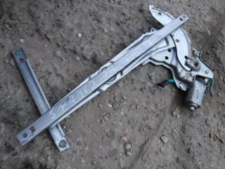 стеклоподъемник передний левый Kia Carens 1 поколение [рестайлинг] 2004, 2.0 л., дизель, МКПП, минивэн