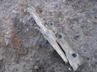 петля капота Mercedes-Benz E-Класс W211/S211 [рестайлинг] 2007, 2.2 л., дизель, АКПП, седан