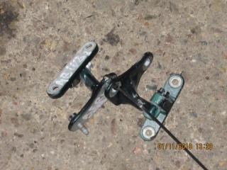 петля двери Mercedes-Benz C-Класс W203/S203/CL203 2003, 2.2 л., дизель, универсал