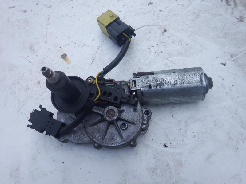 моторчик заднего стеклоочистителя (дворника) Mercedes-Benz E-Класс W210/S210 1998, универсал - фото №1