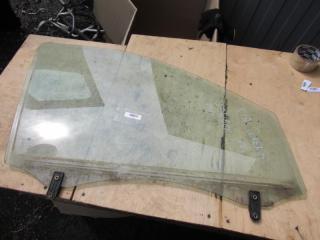 стекло двери передней правой Kia Sorento 1 поколение [рестайлинг] 2007, 2.5 л., дизель, МКПП, минивэн