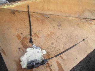 замок двери передней правой Volkswagen Passat B6 2006