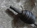 полуось передняя левая (приводной вал, ШРУС) Renault Megane 1 поколение 1997, 1.6 л., бензин, АКПП - фото №3