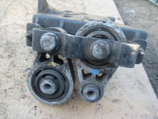 кронштейн (крепление) Renault Master 2 поколение 2001, 7700817160D