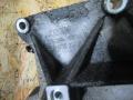 кронштейн компрессора кондиционера Audi A4 B5 1996, 1.8 л., бензин, 058260885C - фото №2