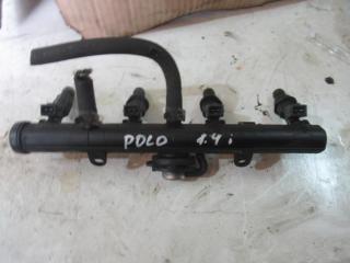 форсунка Volkswagen Polo 3 поколение [рестайлинг] 2001, 1.4 л., бензин, 030906031J