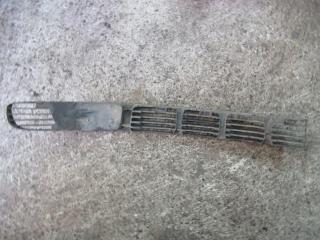 заглушка (решетка) в бампер Volkswagen Passat B5 1998, 3B085677A