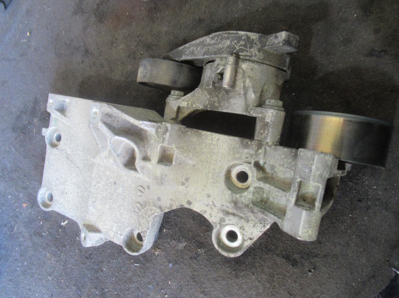 механизм натяжения ремня, цепи Volkswagen Golf 4 поколение 2005, 2.0 л., дизель, МКПП, хетчбэк 5 дв., 63G903139A - фото №1