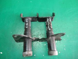 крепление бампера Volkswagen Passat B5 1999, 1.8 л., бензин, МКПП, седан, 3B0807133A, 3B0807134A