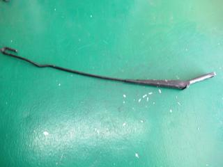 щеткодержатель (поводок стеклоочистителя, дворник) Volkswagen Transporter T4 2001, 2.5 л., дизель, МКПП, микроавтобус, 701955410A