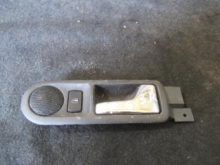ручка внутренняя задняя правая Volkswagen Passat B5 1998, 3B0839114H
