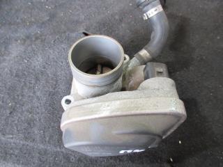 заслонка дроссельная Volkswagen Golf 3 поколение 1999, 036133062L