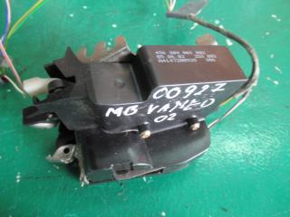 замок двери передней правой Mercedes-Benz Vaneo W414 2003, 1.7 л., дизель, МКПП, минивэн, A4147200535