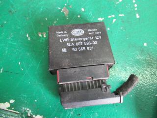 блок управления светом Opel Omega B [рестайлинг] 2000, 2.2 л., бензин, АКПП, универсал, 90565931