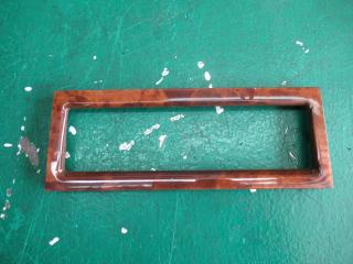 комплект декоративных накладок (дерева) салона Volkswagen Golf 3 поколение 2000, 1J0907047F