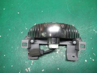 дополнительный стоп-сигнал Kia Carnival UP/GQ [рестайлинг] 2002, 2.9 л., дизель, МКПП, минивэн