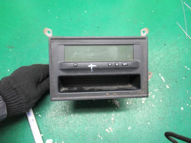 дисплей Mitsubishi Grandis 1 поколение 2005, 2.0 л., дизель, МКПП, минивэн, 8750A087, 56245250 - фото №1