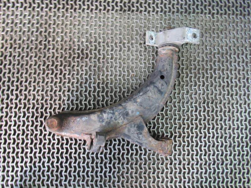 рычаг передний правый Subaru Legacy 2 поколение 1996, 2.5 л., бензин, АКПП, универсал - фото №1