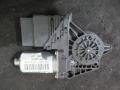 моторчик стеклоподъемника задний правый Volkswagen Passat B5 1997, 1.9 л., дизель, МКПП, универсал, 3B9839752M - фото №3