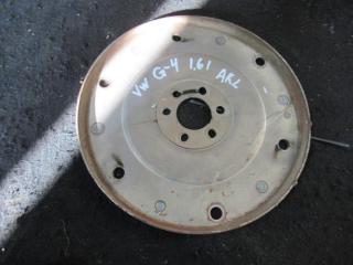 маховик Volkswagen Golf 4 поколение 2004, 1.6 л., бензин