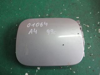 лючок топливного бака Audi A4 B5 1999, 1.9 л., дизель, МКПП, универсал, 8D5809906