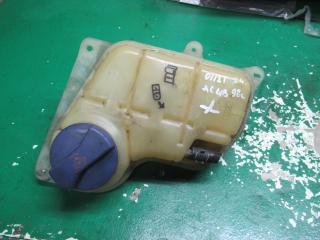 бачок расширительный Audi A6 4A/C4 1997, 2.4 л., бензин, АКПП, универсал, 8D0121403L