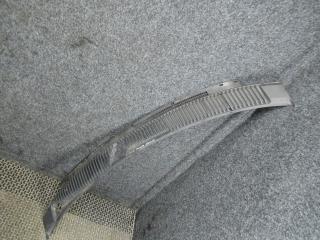 дождевик Mazda Demio DW [рестайлинг] 1999, 1.3 л., бензин, МКПП, хетчбэк 5 дв.