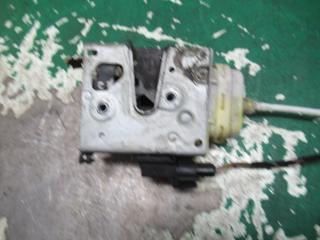 замок двери Audi A4 B5 1998, 8D1837016F