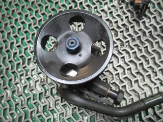 насос гидроусилителя руля Hyundai Matrix 1 поколение 2004, 5710017500