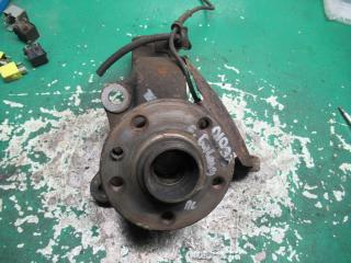 ступица передняя левая Volkswagen Sharan 1 поколение [рестайлинг] 2003, 2.0 л., бензин, МКПП, минивэн