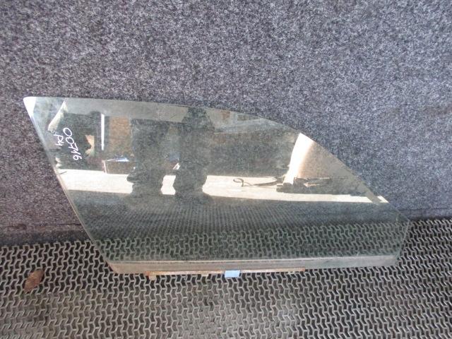 стекло двери передней правой Volkswagen Passat B4 1994, 1.9 л., дизель, МКПП, универсал - фото №1