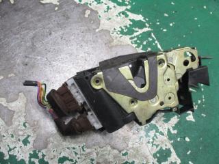 замок двери передней правой Peugeot 605 1 поколение 1994, 2.1 л., дизель