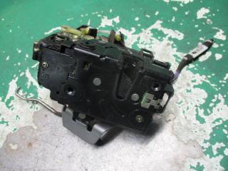 замок двери задней левой Audi A6 4B/C5 2000, 4B0839015G