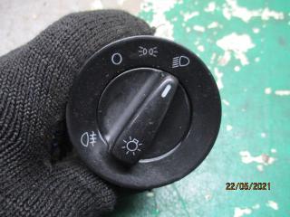 переключатель света Volkswagen Passat B5 1998, 1.9 л., дизель, МКПП, седан, 1C0941531