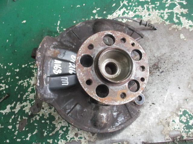 ступица передняя левая Mercedes-Benz A-Класс W168 1999, 1.6 л., бензин, АКПП, хетчбэк 5 дв. - фото №1