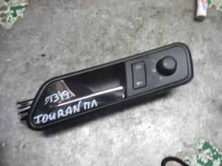 ручка внутренняя передняя левая Volkswagen Touran 1 поколение 2004, 2.0 л., дизель, МКПП, минивэн