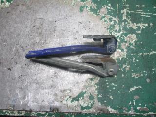 петля капота Audi A6 4A/C4 1996, 1.8 л., бензин, МКПП, универсал